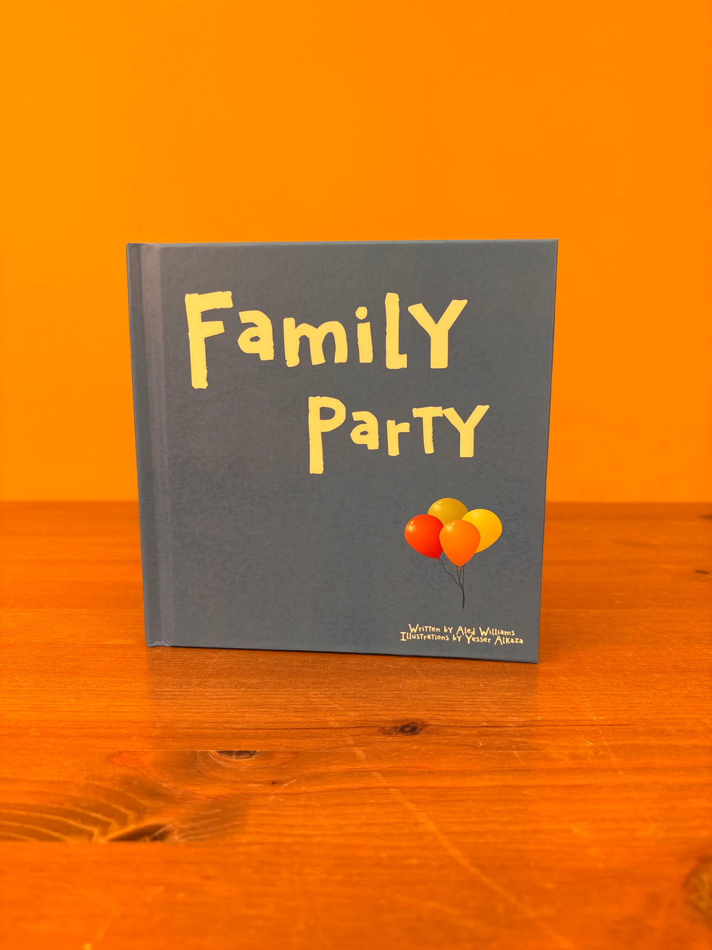 🔵ur Little World!- Series 1-Box 1- Our Families