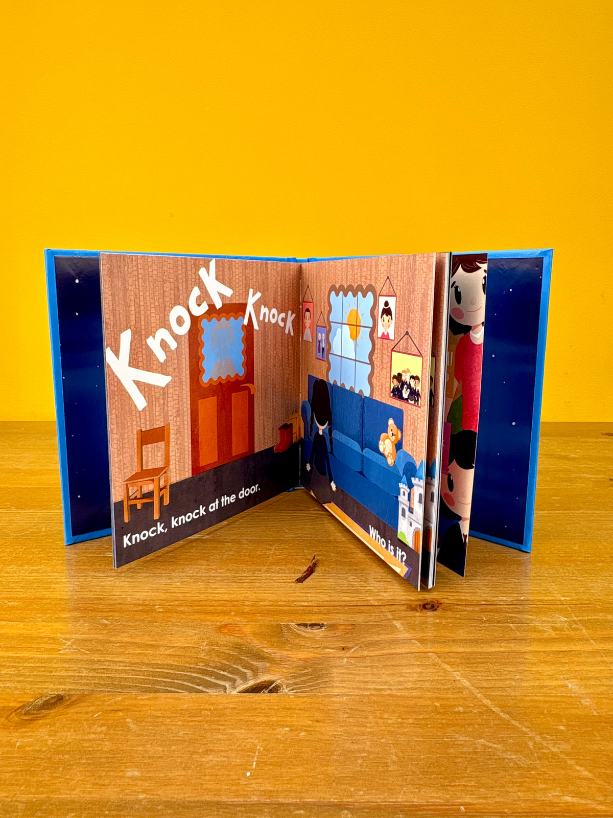 🔵ur Little World!- Series 1-Box 1- Our Families