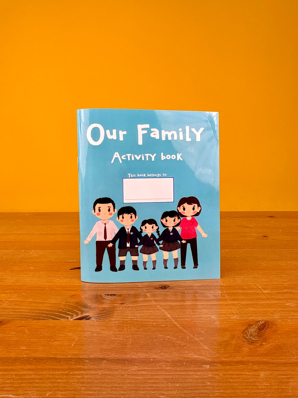 🔵ur Little World!- Series 1-Box 1- Our Families